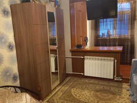 2 otaqlı köhnə tikili - Həzi Aslanov m. - 72 m²