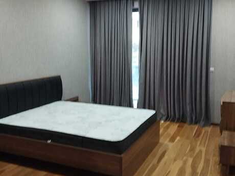 4 otaqlı yeni tikili - Səbail r. - 190 m²