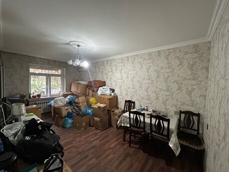 3 otaqlı köhnə tikili - Həzi Aslanov m. - 60 m²