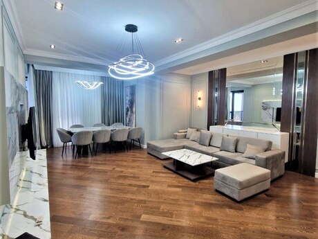 3 otaqlı yeni tikili - Bayıl q. - 180 m²