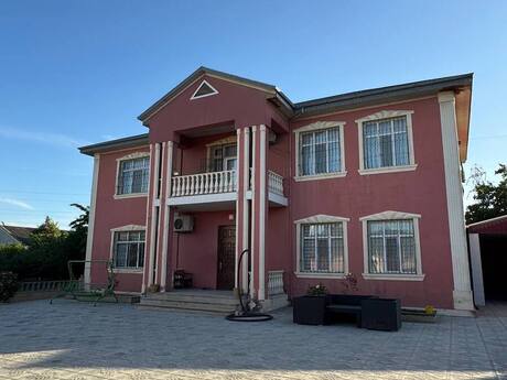 7 otaqlı həyət evi/bağ evi - Buzovna q. - 300 m²
