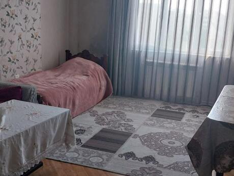 2 otaqlı köhnə tikili - Gənclik m. - 45 m²
