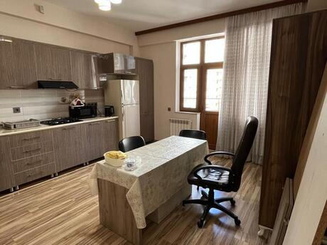 3 otaqlı ofis - Şah İsmayıl Xətai m. - 110 m²