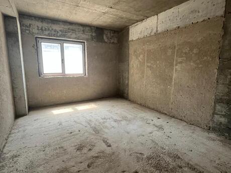 4 otaqlı yeni tikili - 28 May m. - 206 m²