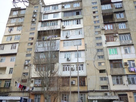 3 otaqlı köhnə tikili - Əhmədli q. - 85 m²