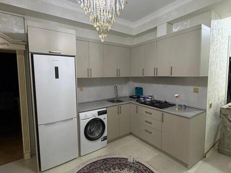 2 otaqlı yeni tikili - Əhmədli m. - 70 m²