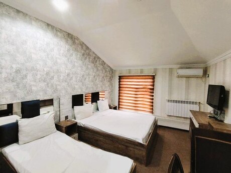 Obyekt - 28 May m. - 1000 m²