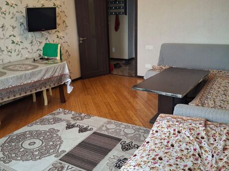 2 otaqlı köhnə tikili - Gənclik m. - 52 m²