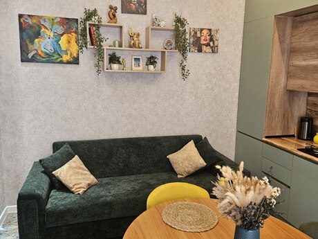 4 otaqlı həyət evi/bağ evi - Mərdəkan q. - 100 m²