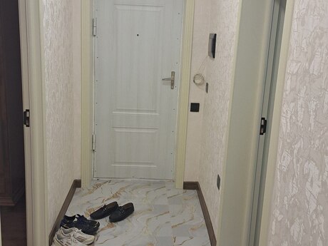 3 otaqlı köhnə tikili - 8-ci mikrorayon q. - 85 m²