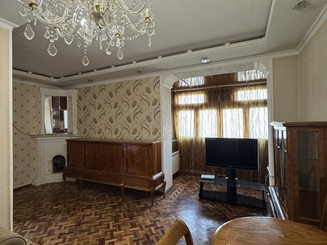2 otaqlı köhnə tikili - Nizami m. - 60 m²
