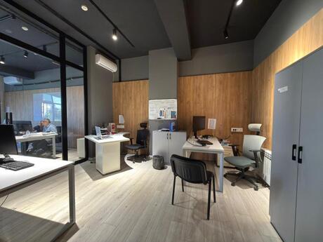 8 otaqlı həyət evi/bağ evi - Sea Breeze q. - 398 m²