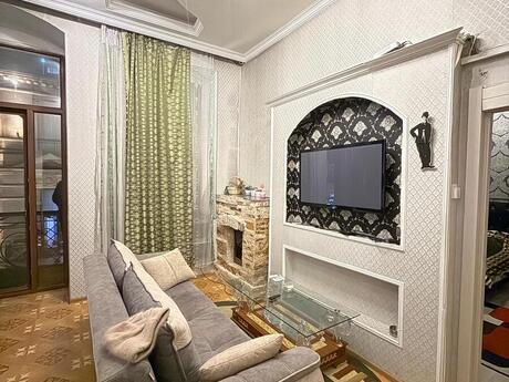 2 otaqlı köhnə tikili - Sahil m. - 40 m²