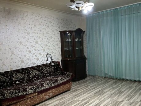 2 otaqlı köhnə tikili - Qaraçuxur q. - 60 m²