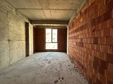 4 otaqlı yeni tikili - Nəriman Nərimanov m. - 182 m²