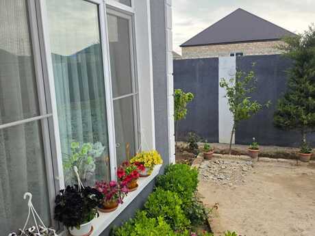 3 otaqlı həyət evi/bağ evi - Buzovna q. - 85 m²