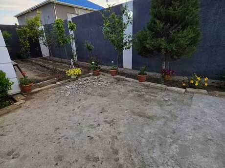 3 otaqlı həyət evi/bağ evi - Buzovna q. - 85 m²