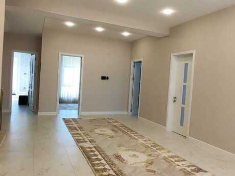 9 otaqlı həyət evi/bağ evi - Mərdəkan q. - 650 m²