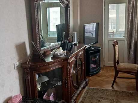 4 otaqlı yeni tikili - Nizami m. - 180 m²