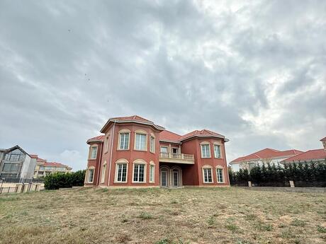 8 otaqlı həyət evi/bağ evi - Nardaran q. - 500 m²