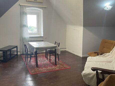 2 otaqlı köhnə tikili - 28 May m. - 65 m²