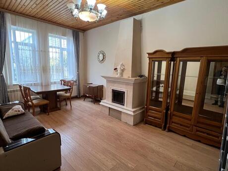 3 otaqlı həyət evi/bağ evi - Qala q. - 70 m²