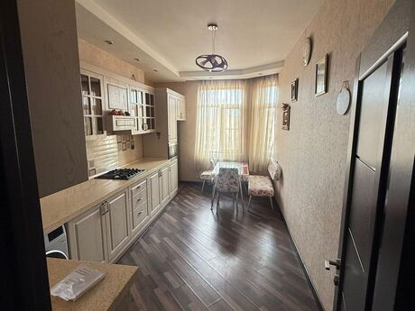 2 otaqlı yeni tikili - Şah İsmayıl Xətai m. - 105 m²