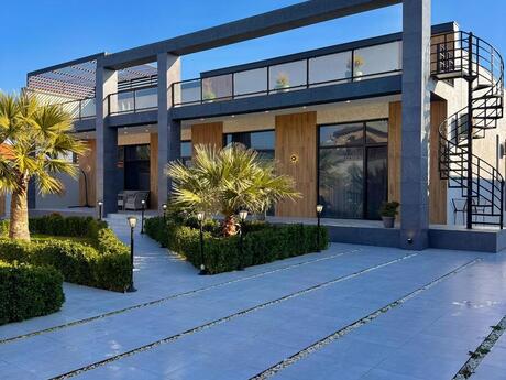 5 otaqlı həyət evi/bağ evi - Mərdəkan q. - 230 m²