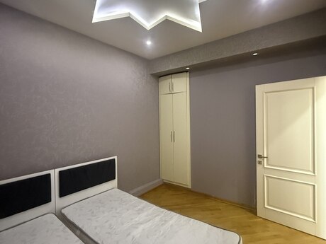 2 otaqlı yeni tikili - Neftçilər m. - 65 m²