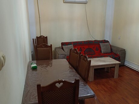 2 otaqlı köhnə tikili - 9-cu mikrorayon q. - 60 m²