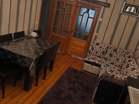 2 otaqlı köhnə tikili - Memar Əcəmi m. - 45 m²