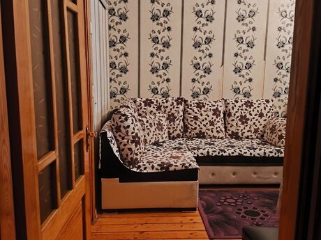 2 otaqlı köhnə tikili - Memar Əcəmi m. - 45 m²