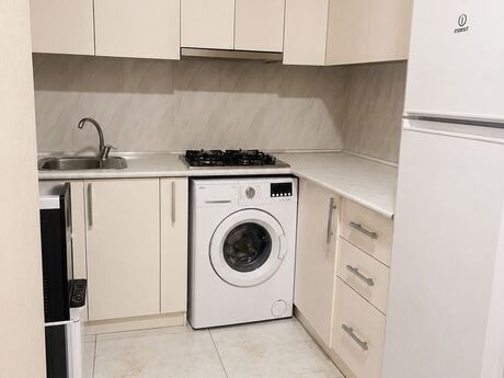 2 otaqlı yeni tikili - Əhmədli m. - 70 m²