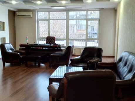 3 otaqlı ofis - Nəriman Nərimanov m. - 175 m²