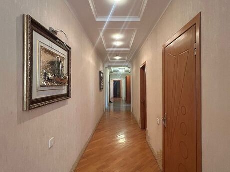 4 otaqlı yeni tikili - Nəsimi r. - 175 m²