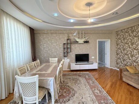 4 otaqlı yeni tikili - Əhmədli m. - 157 m²