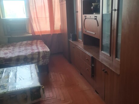 1 otaqlı köhnə tikili - Bakıxanov q. - 25 m²
