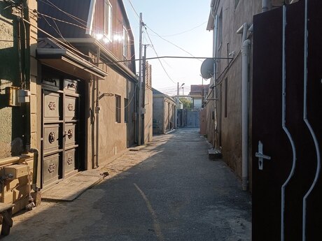 5 otaqlı həyət evi/bağ evi - Badamdar q. - 150 m²