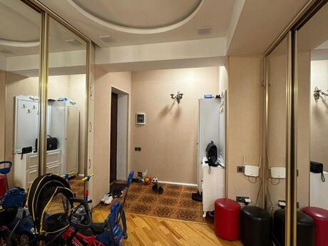 3 otaqlı yeni tikili - İnşaatçılar m. - 110 m²