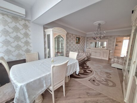3 otaqlı köhnə tikili - İnşaatçılar m. - 75 m²