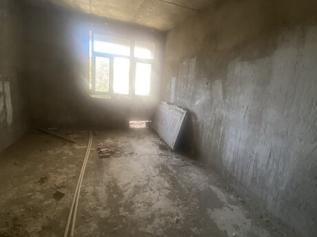 2 otaqlı yeni tikili - Abşeron r. - 90 m²