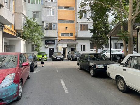 2 otaqlı köhnə tikili - Gənclik m. - 51 m²