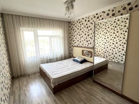 3 otaqlı köhnə tikili - Xalqlar Dostluğu m. - 70 m²
