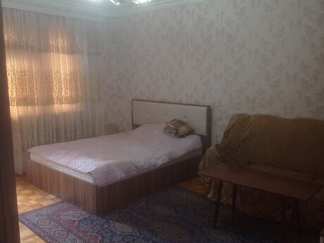 3 otaqlı köhnə tikili - Elmlər Akademiyası m. - 90 m²