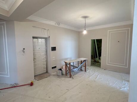 4 otaqlı yeni tikili - Badamdar q. - 240 m²