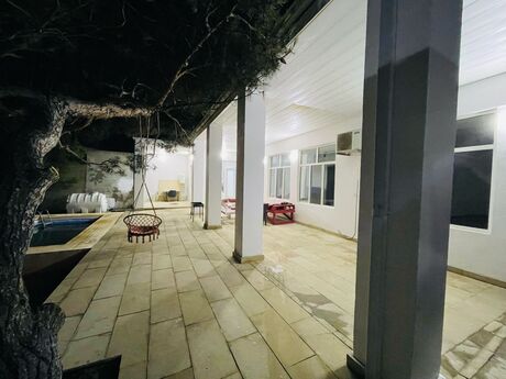 4 otaqlı həyət evi/bağ evi - Bilgəh q. - 208 m²