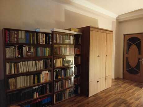 5 otaqlı yeni tikili - Şah İsmayıl Xətai m. - 171 m²