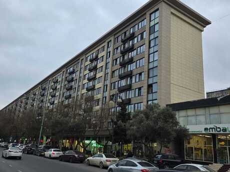 3 otaqlı köhnə tikili - Gənclik m. - 85 m²
