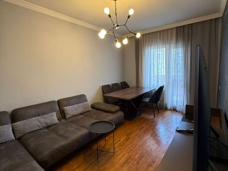 3 otaqlı köhnə tikili - Yeni Yasamal q. - 90 m²
