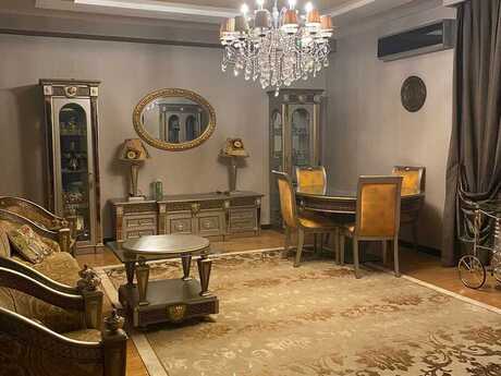 3 otaqlı yeni tikili - 8 Noyabr m. - 138 m²